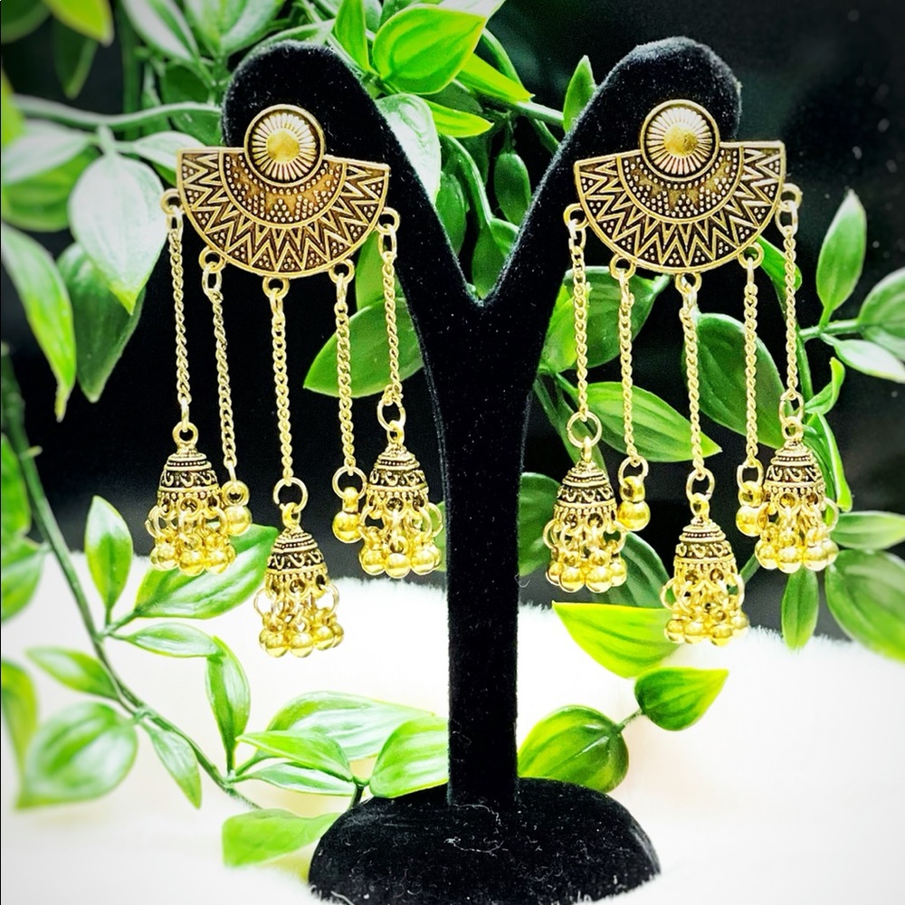 Earring